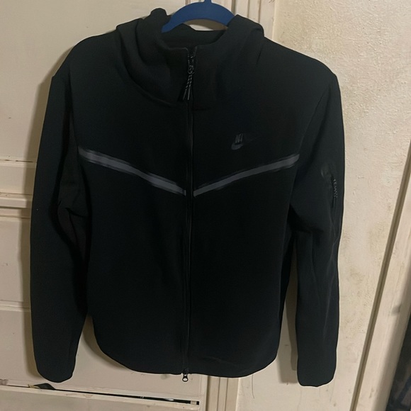 Nike Other - Full Nike Tech suit